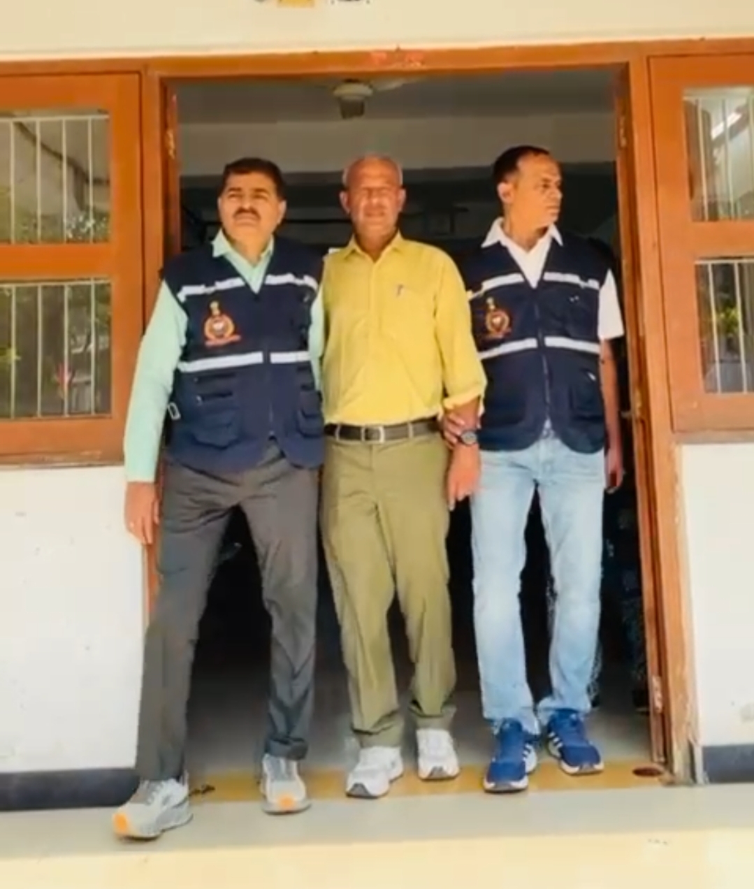 Latest News : ખંભાતમાં એસીબીનો સપાટો: અશાંતધારાના અહેવાલ માટે લાંચ લેતા પીએસઆઈ ઝડપાયા